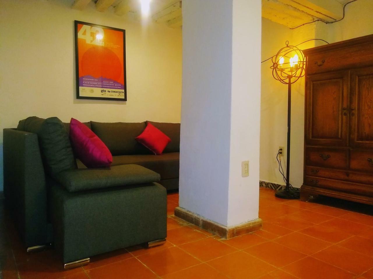 El Rincon De Cervantes Secret House By Lunian Guanajuato Bagian luar foto